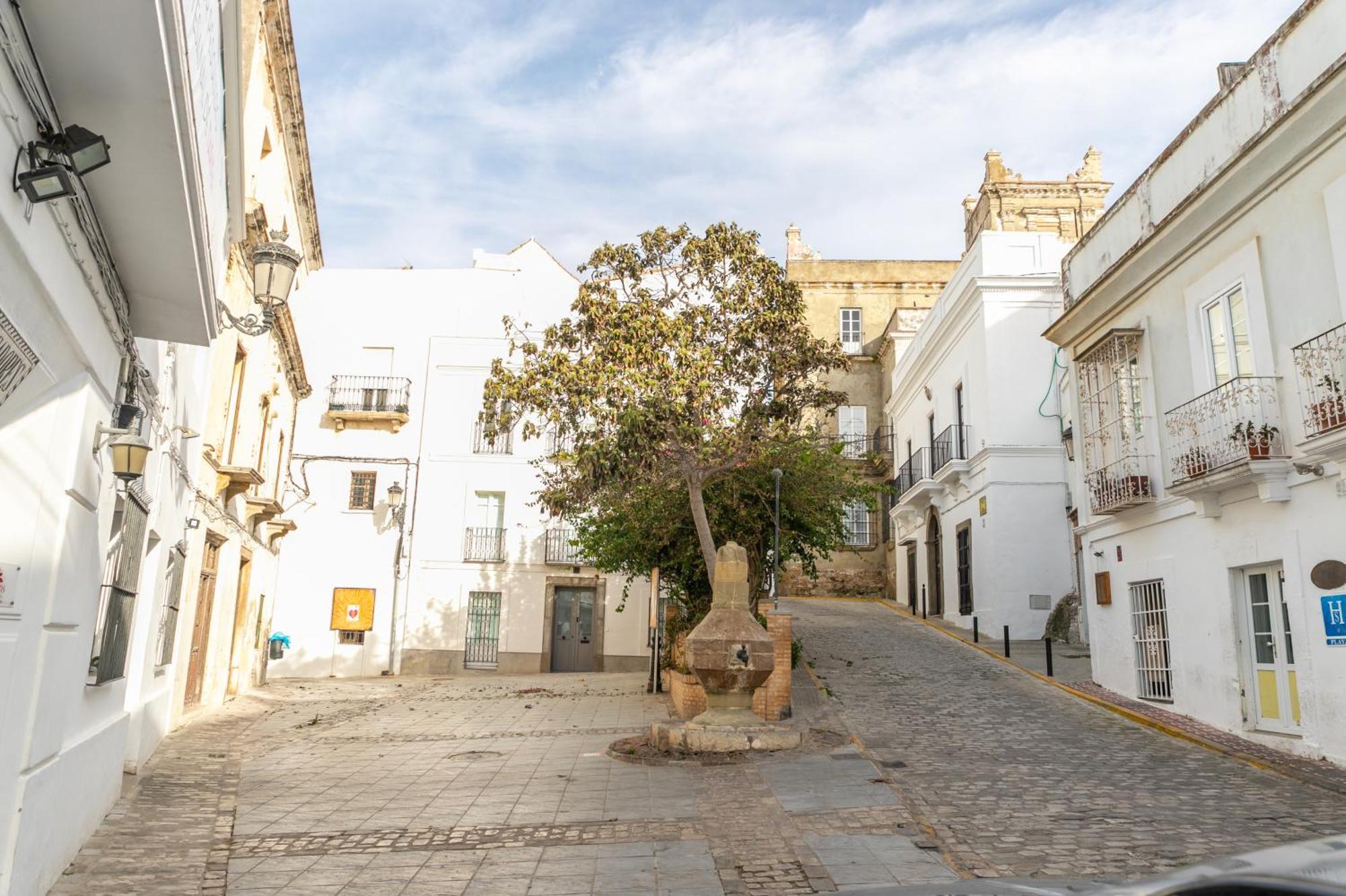 Casa Acua De Aljaranda - De Diseno Casco Hist Apartment Tarifa Exterior photo